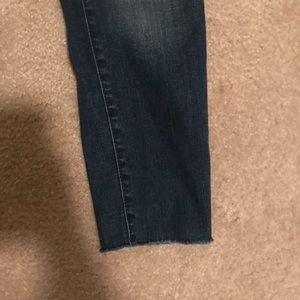 LOFT Jeans - LOFT Modern Raw Hem Frayed Skinny Ankle Jeans LOFT Jeans - LOFT Modern Raw Hem Frayed Skinny Ankle Jeans